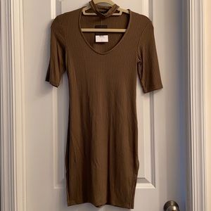 Olive fitted dress w/choker